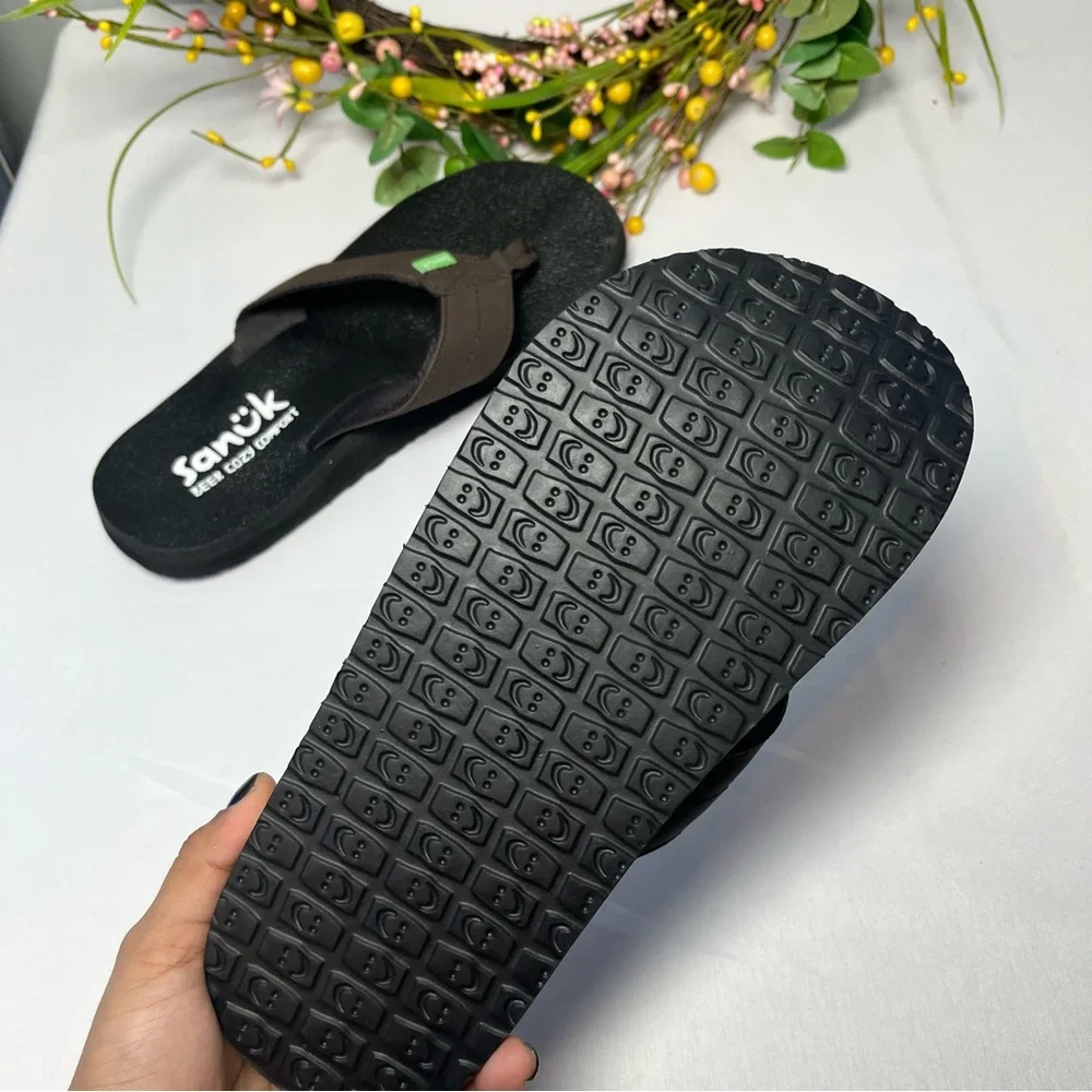 Sanuk Beer Cozy Coaster Flip Flops Mens Size 7 New
